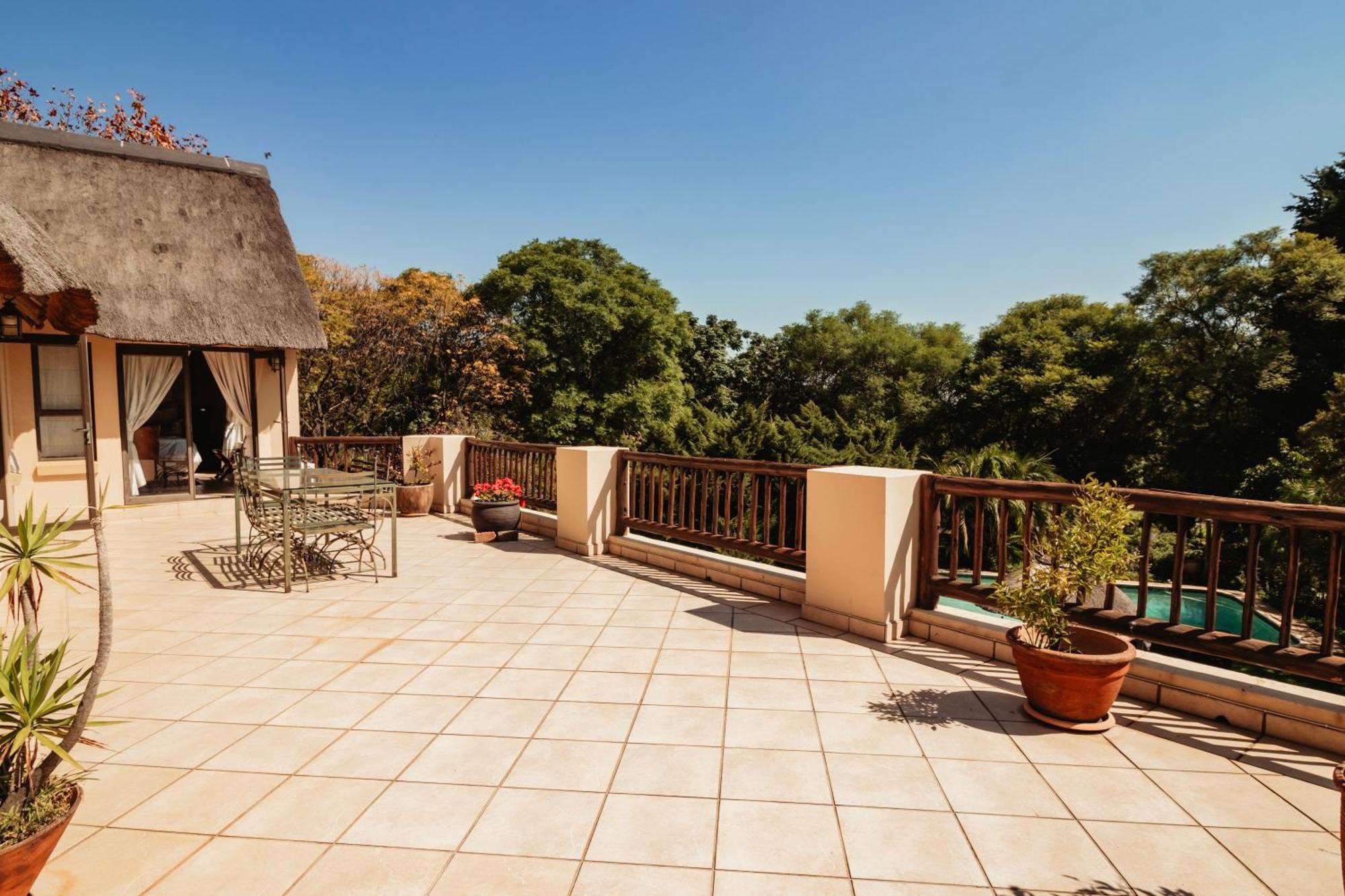 Blue Hills Lodge Midrand Eksteriør billede