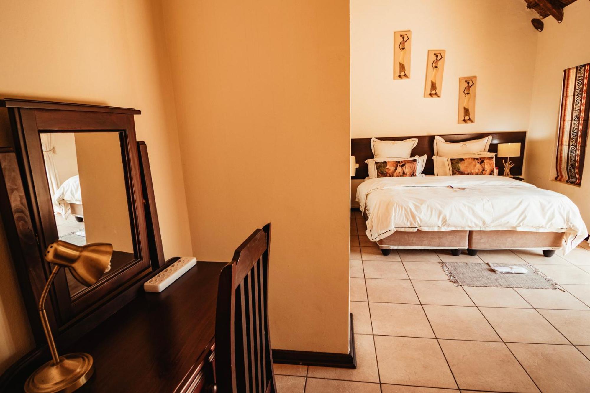 Blue Hills Lodge Midrand Eksteriør billede