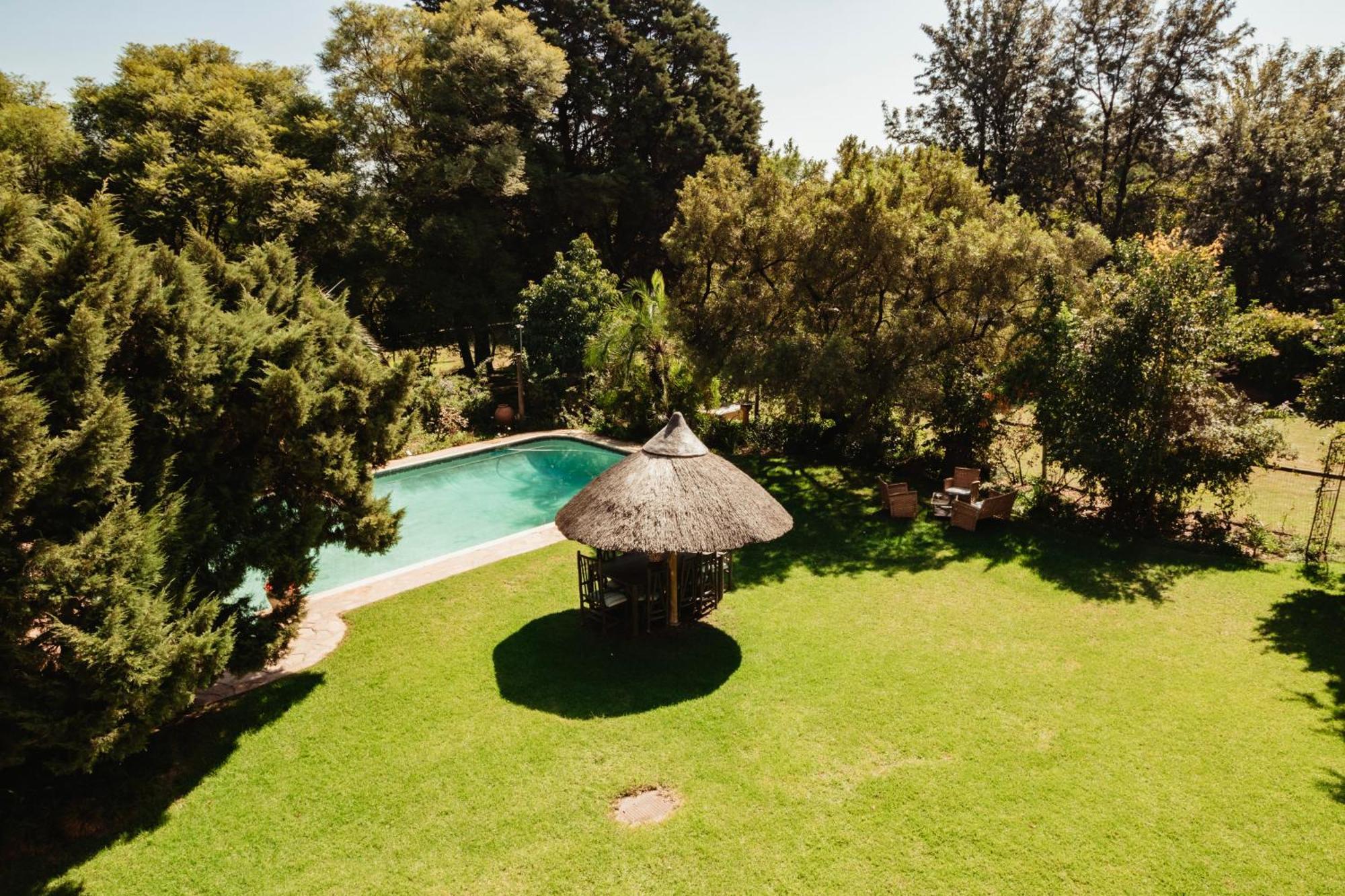 Blue Hills Lodge Midrand Eksteriør billede