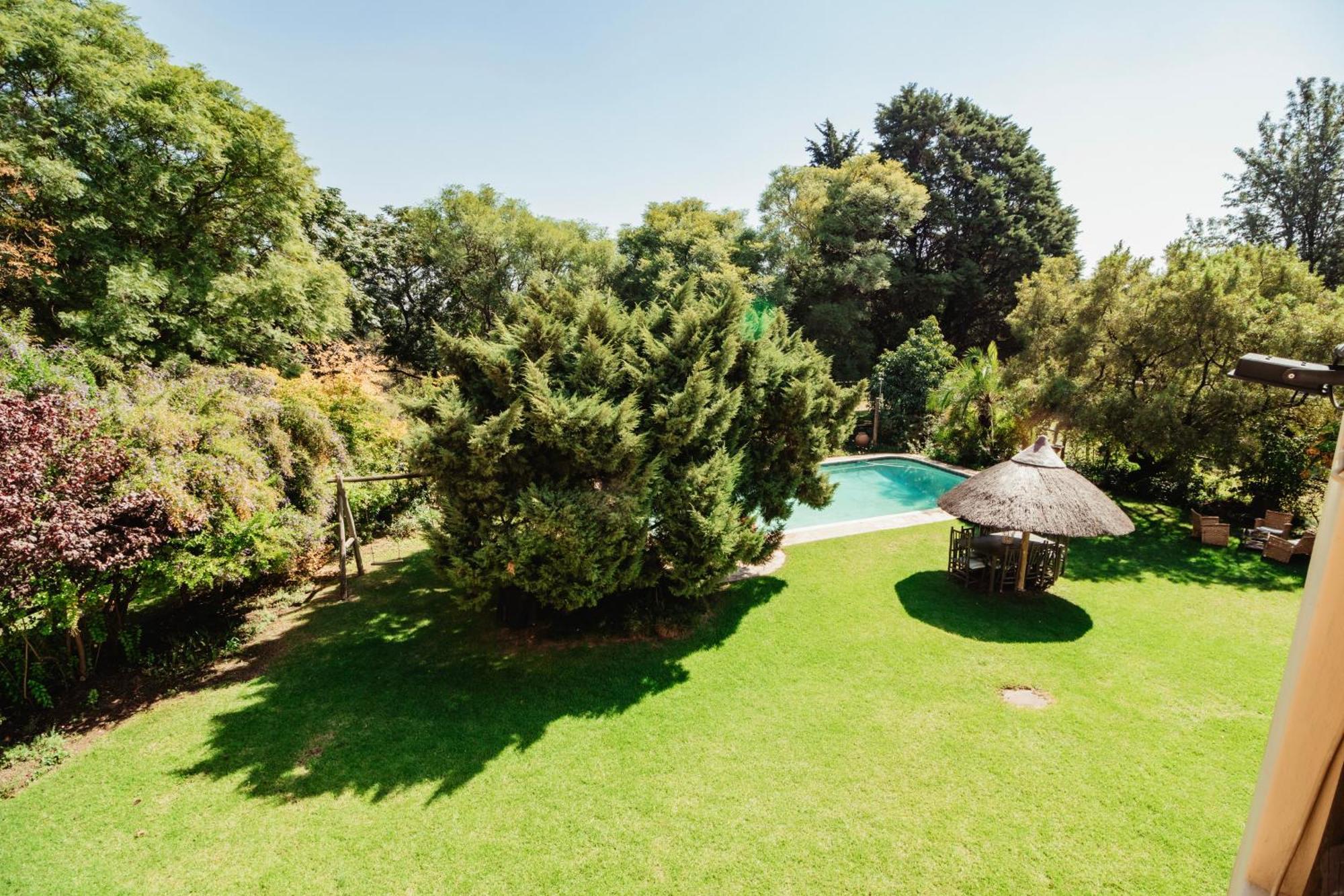 Blue Hills Lodge Midrand Eksteriør billede