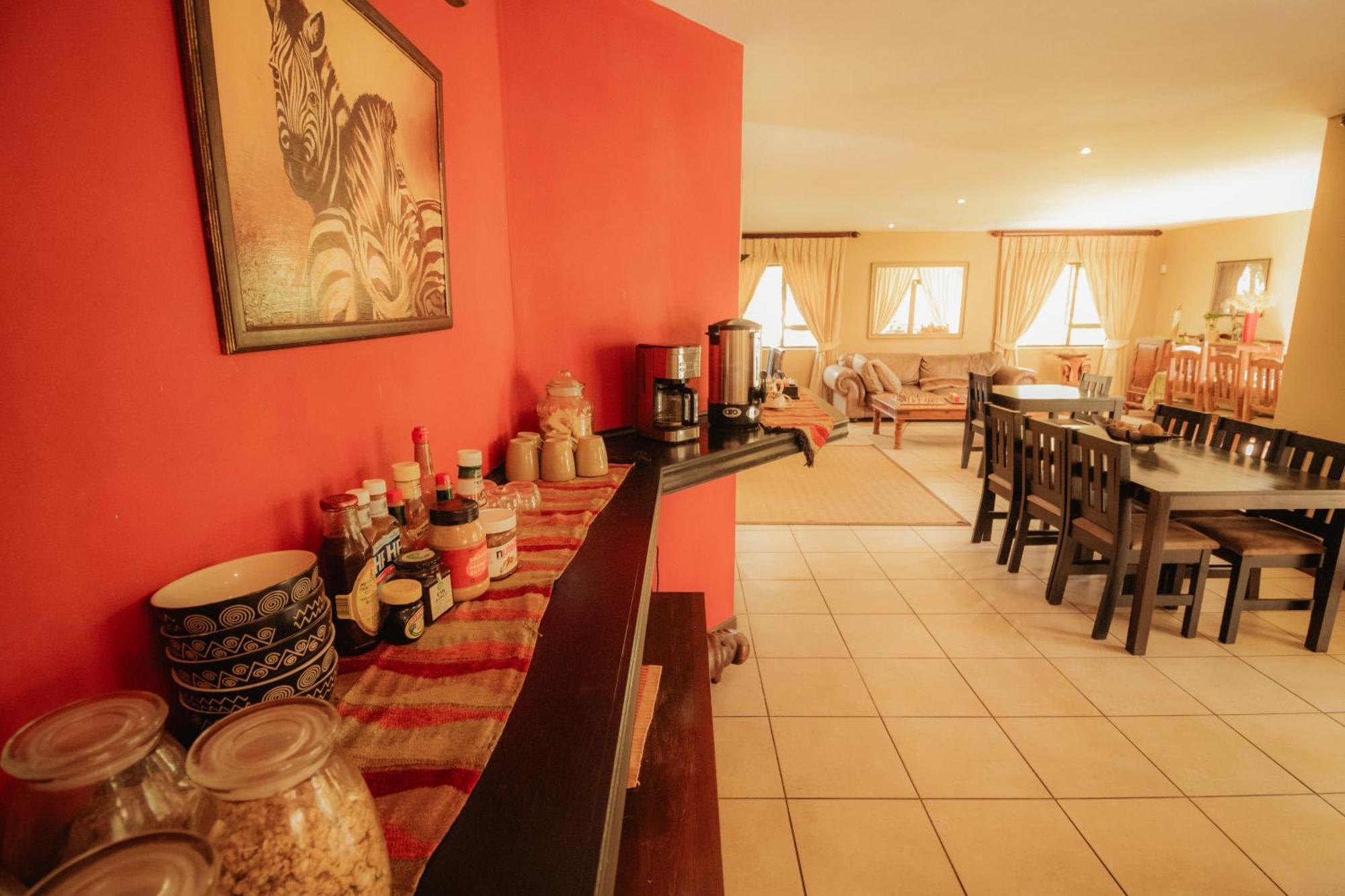 Blue Hills Lodge Midrand Eksteriør billede