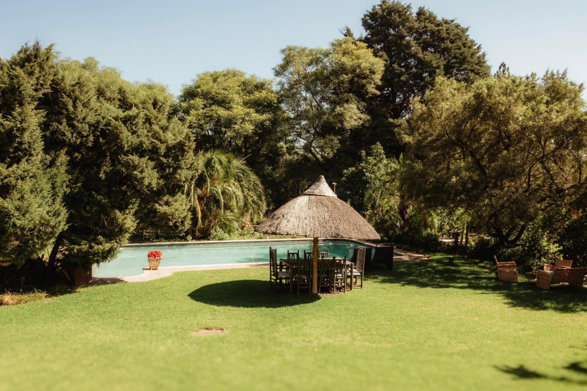 Blue Hills Lodge Midrand Eksteriør billede